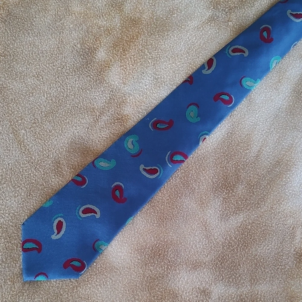 Perry Ellis Blue and Red Paisley Tie Retro
